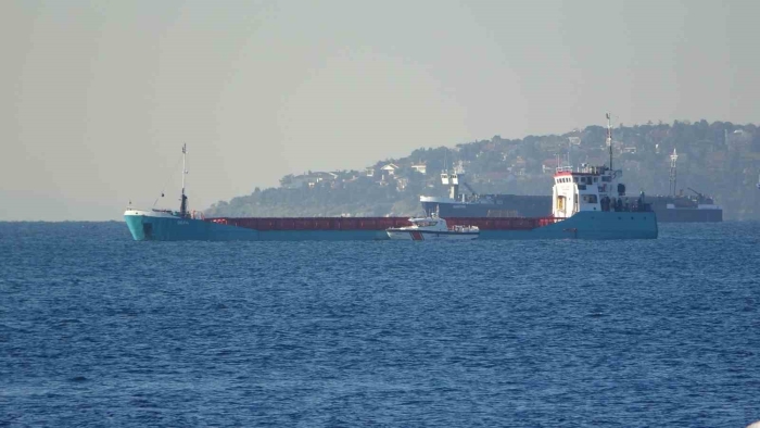Kartal açıklarındaki yük gemisinin kaptanı gemide ölü bulundu