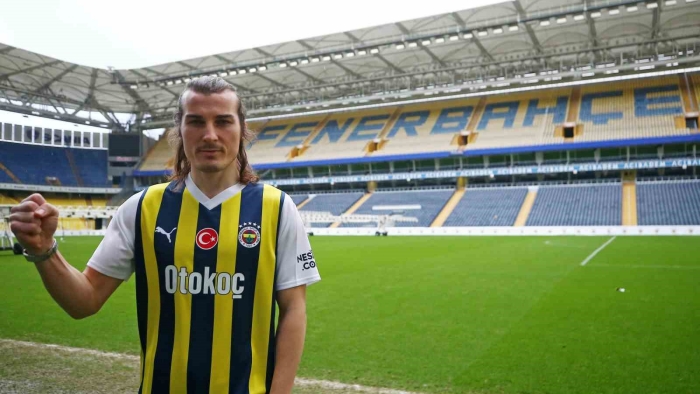 Fenerbahçe, Çağlar Söyüncü’nün lisansını çıkardı