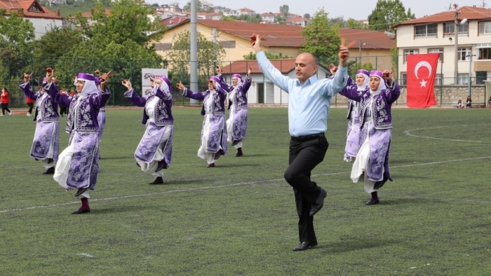 Kursiyeri sakatlanınca yerine öğretmeni girdi: "En son 20 yıl önce oynadım”