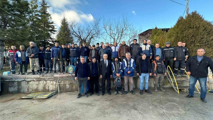 Maaşlara yüzde 85 yemek ücretlerine yüzde 400 zam yapıldı