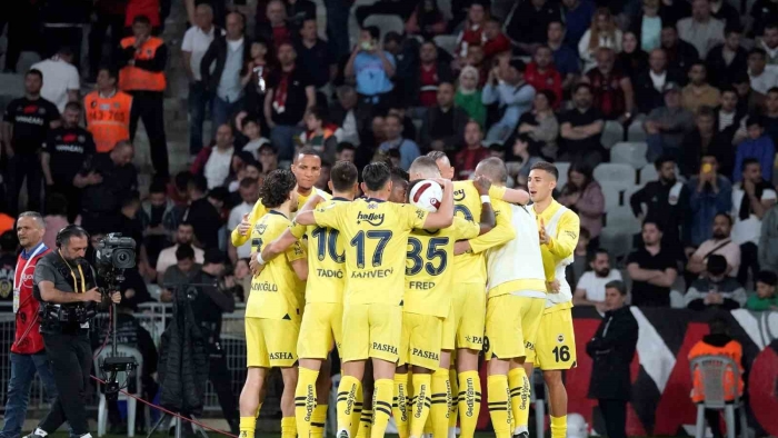 Fenerbahçe’den 21 maçlık yenilmezlik serisi