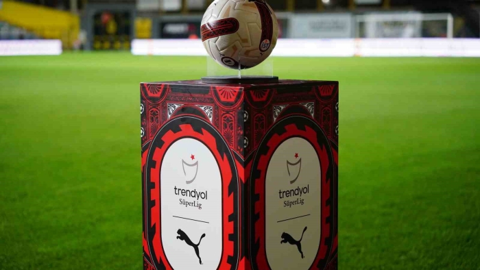 Süper Lig’de 36. hafta maçları aynı gün ve saatte oynanacak