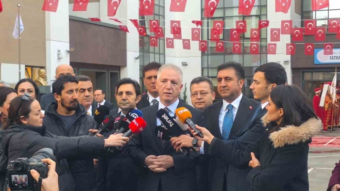 İstanbul’da 2 milyon 985 bin 983 öğrencilerin karne heyecanı