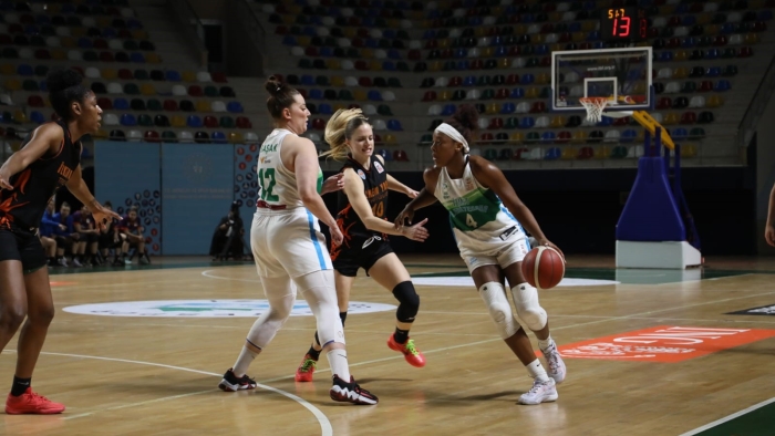İzmit Belediyespor, Tarsus’u "93-80" mağlup etti