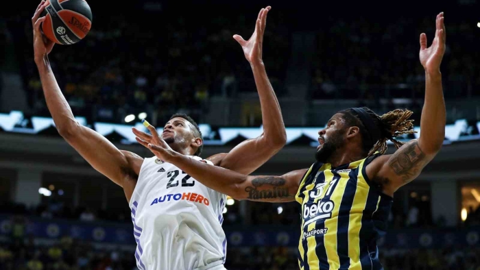Fenerbahçe, Real Madrid’e konuk olacak