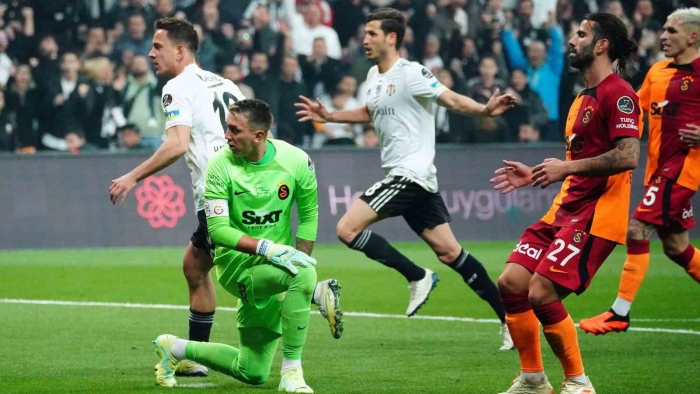 Beşiktaş, yeni stadında Galatasaray’a geçit vermiyor