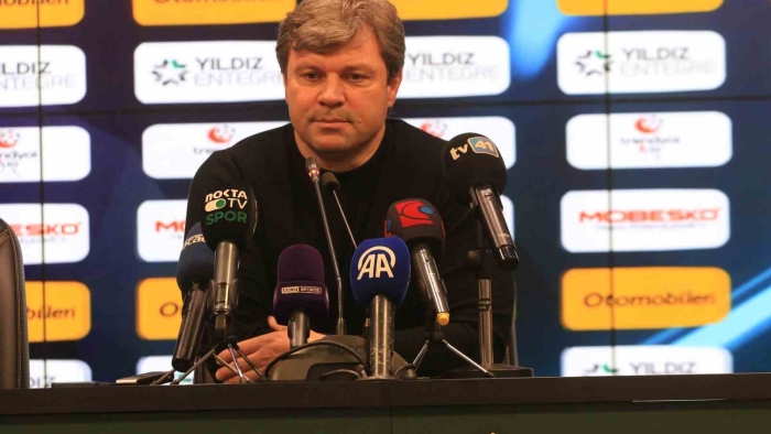 Kocaelispor’da Ertuğrul Sağlam ile yollar ayrılıyor