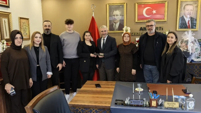 AK Parti Gebze İlçe Başkanı Recep Kaya’ya Hayırlı Olsun Ziyareti