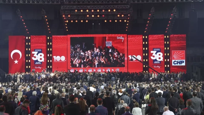 CHP’ye Kayyum İddiası! Olağanüstü Kurultay Formülü Konuşuluyor